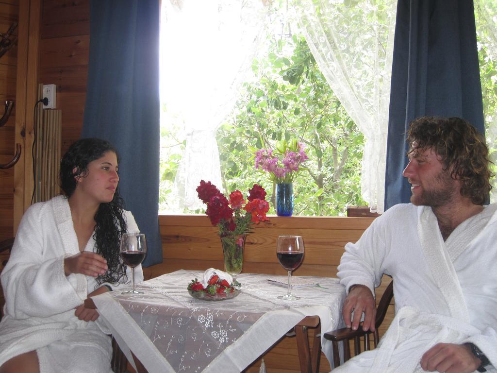 Spa In The Woods - B&B In Амирим Экстерьер фото
